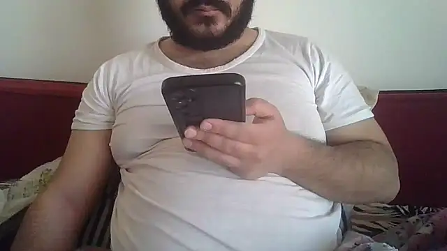 UrfavSlaveBitch online show from 28, 3, 2026