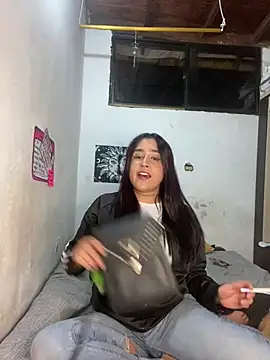 Katia Roux online show from 28, 12, 2024