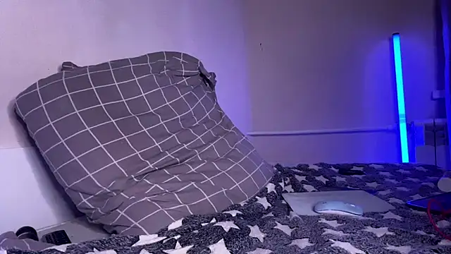  xxtina online show from 6, 11, 2025