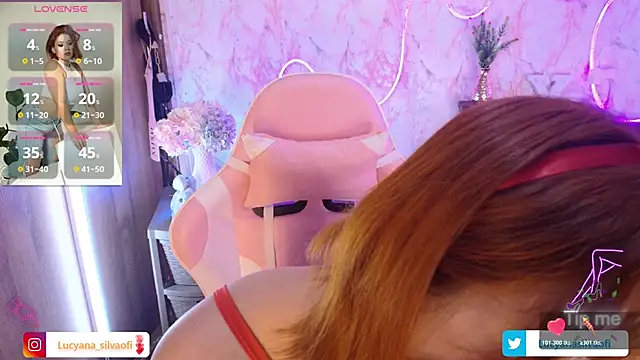 LucyanaSilva online show from 10, 11, 2025