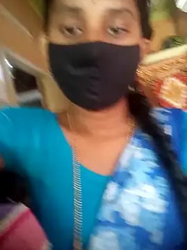 Snapshot of telugu_heroine9 chatting on 20, 12, 2024 telugu heroine9 online show from 20, 12, 2024