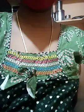 Snapshot of telugu_heroine9 chatting on 6, 1, 2025 telugu heroine9 online show from 6, 1, 2025