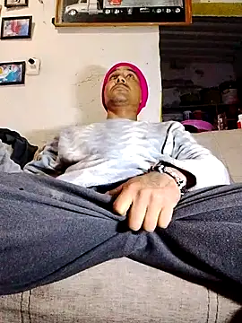 NewBe9D9 online show from 17, 11, 2025