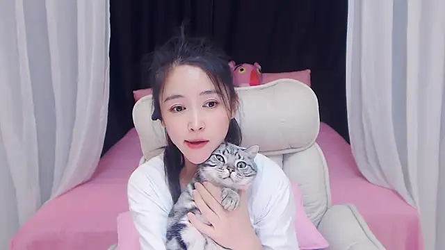 CN-Babycat online show from 12, 11, 2025