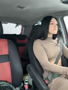 JulliaVegas online show from 2, 3, 2025