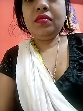 sunita-doll online show from 3, 10, 2025
