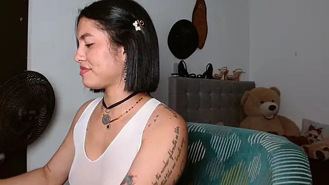 Sexy Lia  online show from 6, 4, 2026