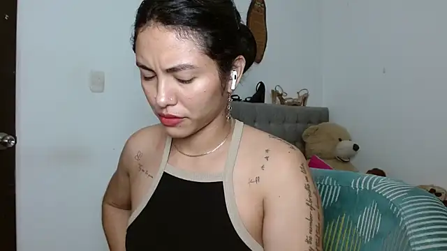 Sexy Lia  online show from 13, 7, 2026