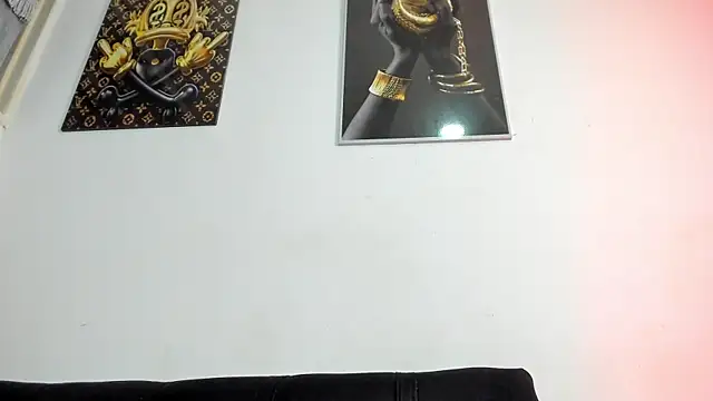 Snapshot of vincent_carusso94 chatting on 7, 11, 2025 vincent carusso94 online show from 7, 11, 2025