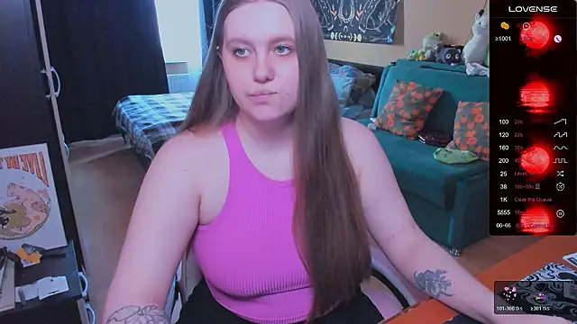 Alice Dreamgirl  online show from 29, 3, 2026