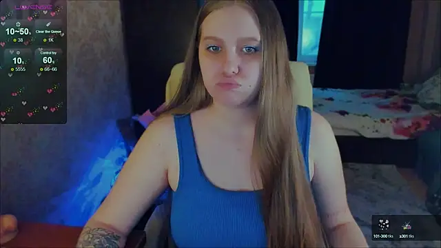 Alice Dreamgirl  online show from 5, 3, 2025