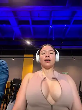 johanafox  online show from 15, 1, 2026