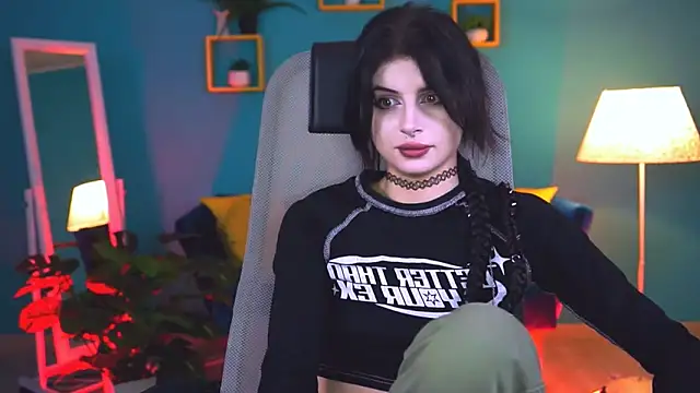 Snapshot of JadeCastle_ chatting on 6, 10, 2025 JadeCastle online show from 6, 10, 2025