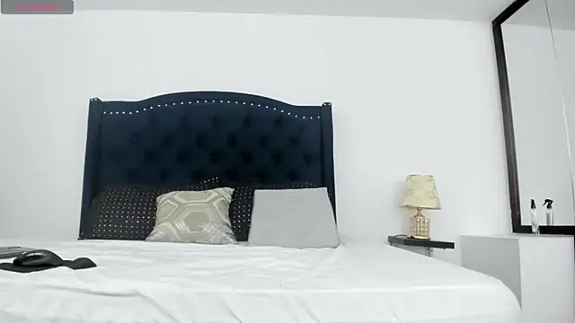 hotmature1 online show from 12, 11, 2025