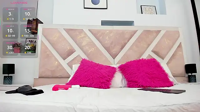 Snapshot of hotmature1 chatting on 25, 2, 2026 hotmature1 online show from 25, 2, 2026