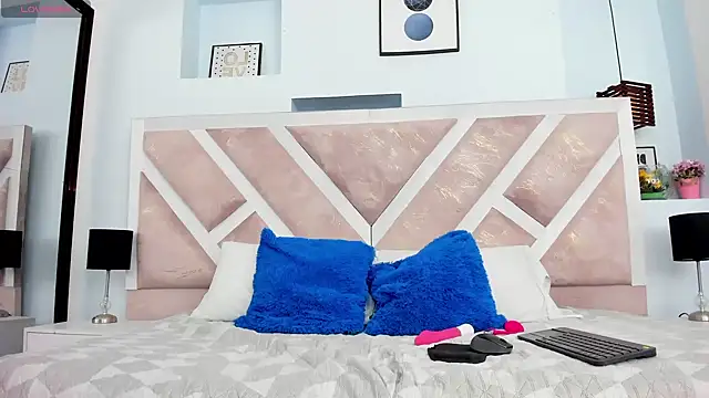 hotmature1 online show from 11, 4, 2026