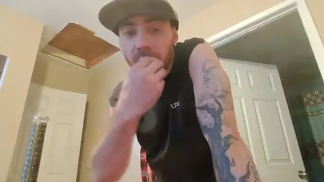 Huntzg23 online show from 5, 3, 2026