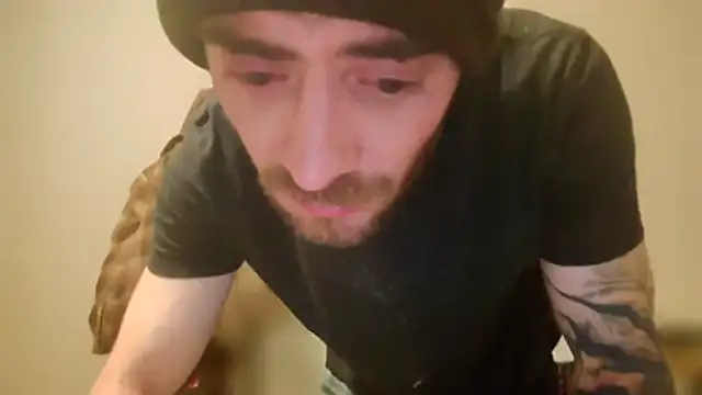 Huntzg23 online show from 10, 1, 2026