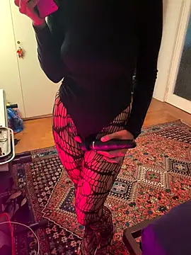 littlewitchxoxo online show from 26, 10, 2025