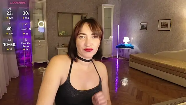 AnneHaddaway online show from 5, 10, 2025