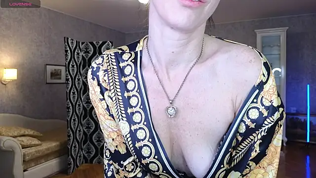 LinaJoy online show from 14, 4, 2026