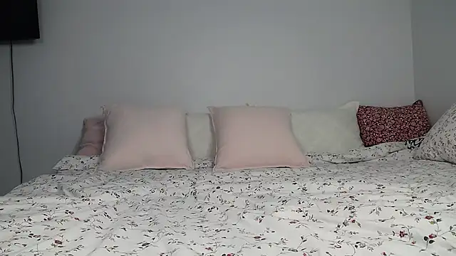 Anna Mary Rose online show from 27, 11, 2025