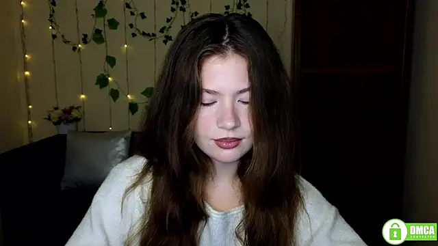 Alicia redfollow online show from 20, 11, 2025