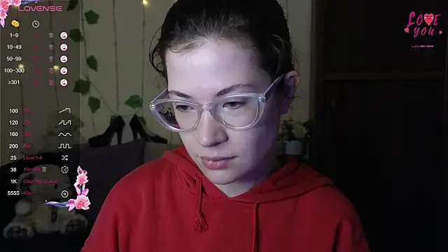 Alicia redfollow online show from 16, 3, 2025