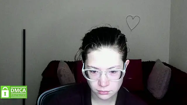 Alicia redfollow online show from 18, 10, 2025