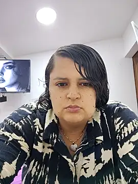 Miss balloonsmila online show from 15, 11, 2025