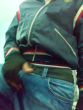 Snapshot of TOMYCOCKMILK chatting on 20, 12, 2024 TOMYCOCKMILK online show from 20, 12, 2024