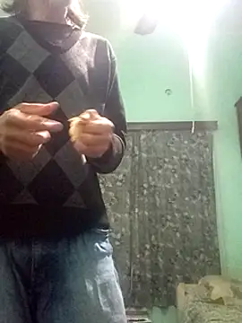 Snapshot of TOMYCOCKMILK chatting on 25, 12, 2024 TOMYCOCKMILK online show from 25, 12, 2024