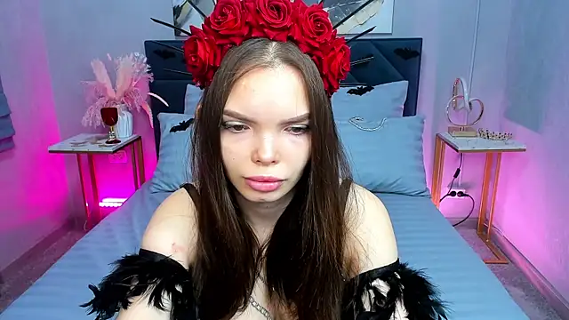 Curvy Dynamite  online show from 1, 11, 2025