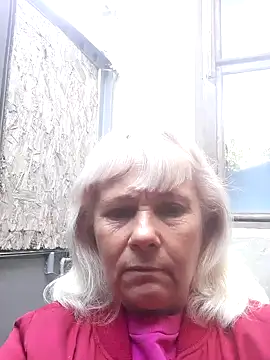 sakura blonde online show from 22, 9, 2025