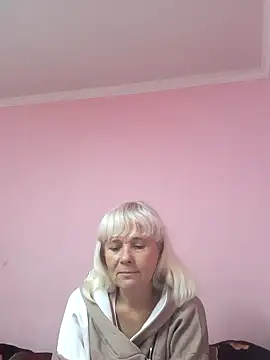 sakura blonde online show from 24, 9, 2025