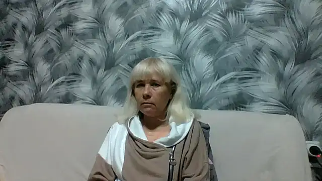 sakura blonde online show from 30, 9, 2025