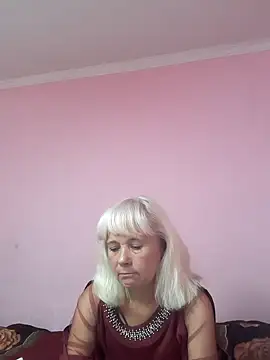 sakura blonde online show from 26, 9, 2025