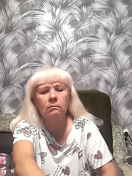 sakura blonde online show from 24, 10, 2025