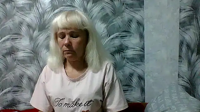 sakura blonde online show from 5, 10, 2025