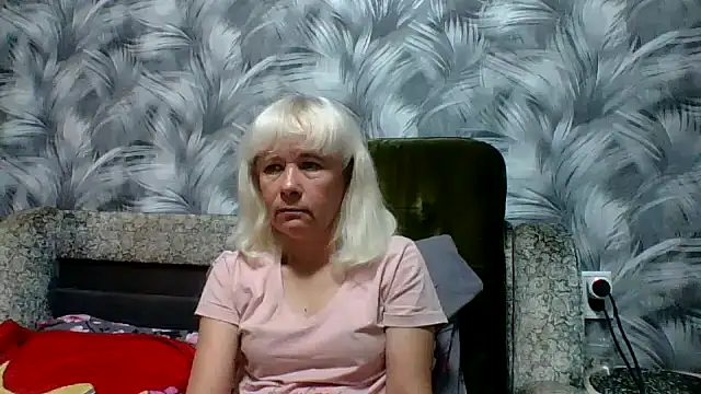 sakura blonde online show from 27, 10, 2025