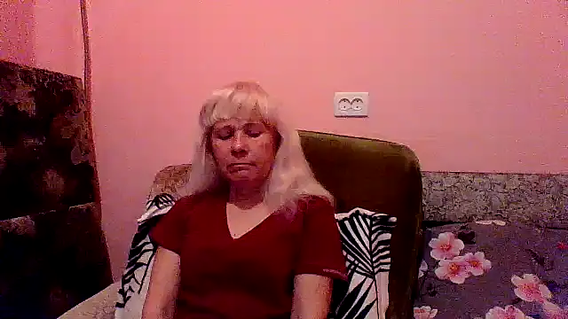 sakura blonde online show from 17, 4, 2026