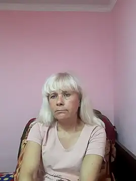 sakura blonde online show from 3, 12, 2025