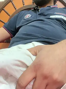 Arsh Loves Luv online show from 20, 12, 2024