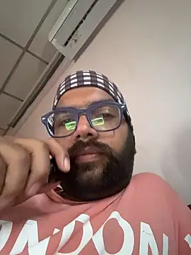 Arsh Loves Luv online show from 29, 3, 2026