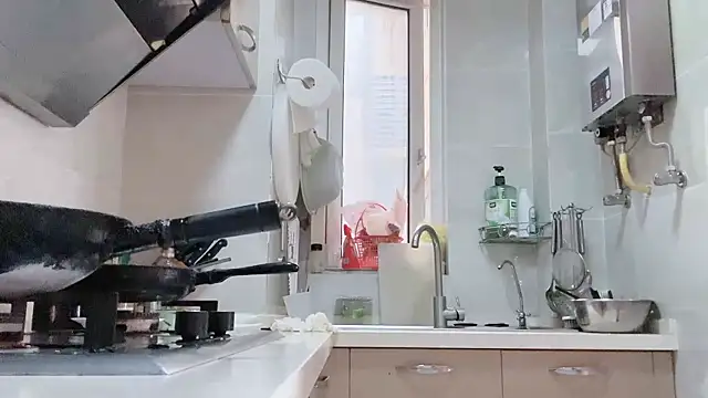 Snapshot of Z30966903S chatting on 11, 9, 2025 Z30966903S online show from 11, 9, 2025