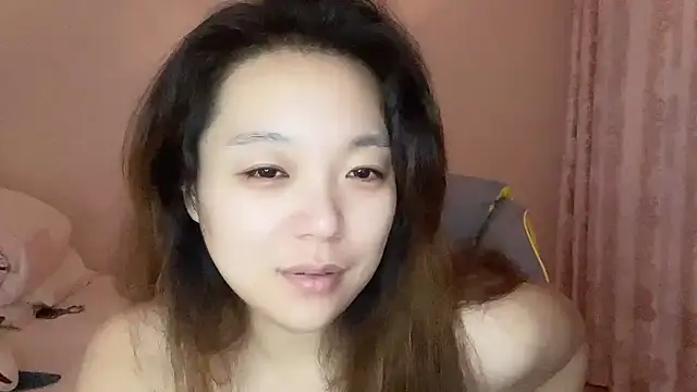 Snapshot of Z30966903S chatting on 15, 3, 2025 Z30966903S online show from 15, 3, 2025