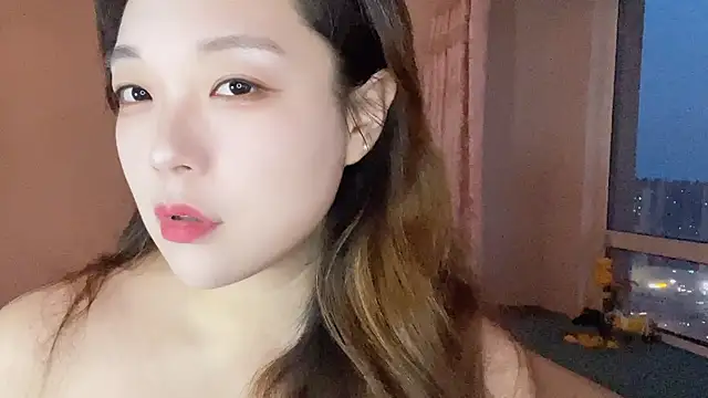 Snapshot of Z30966903S chatting on 18, 3, 2025 Z30966903S online show from 18, 3, 2025