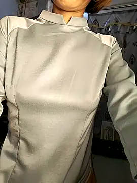 Lucy limon online show from 3, 10, 2025