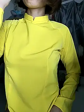 Lucy limon online show from 13, 4, 2026