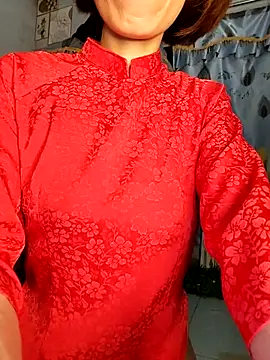 Lucy limon online show from 8, 10, 2025